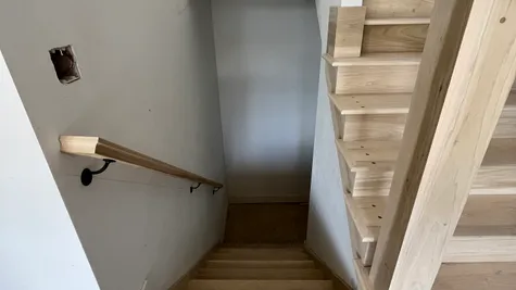 Stairs Down