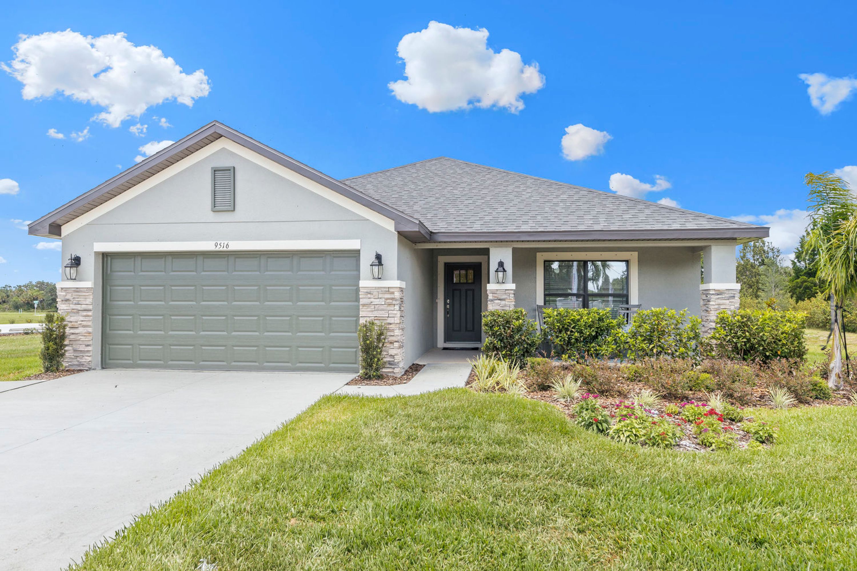 Homes for Sale in Parrish FL - Cross Creek - Medallion Home
