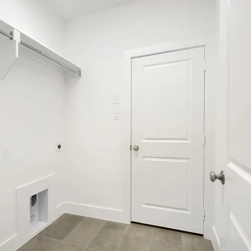 1737 Cornwall - Laundry Room