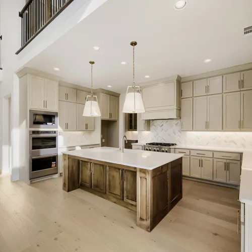 801 Bella Casa - Kitchen