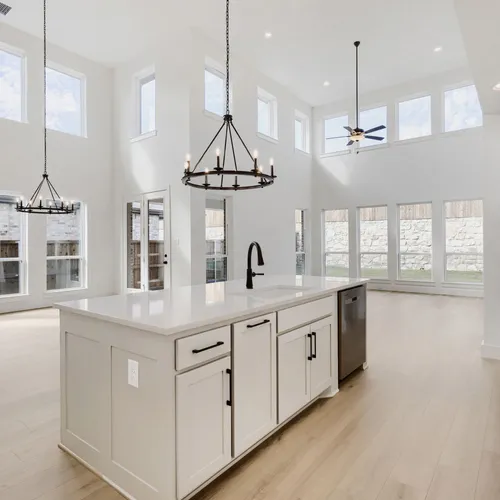 1451 Windy - Kitchen