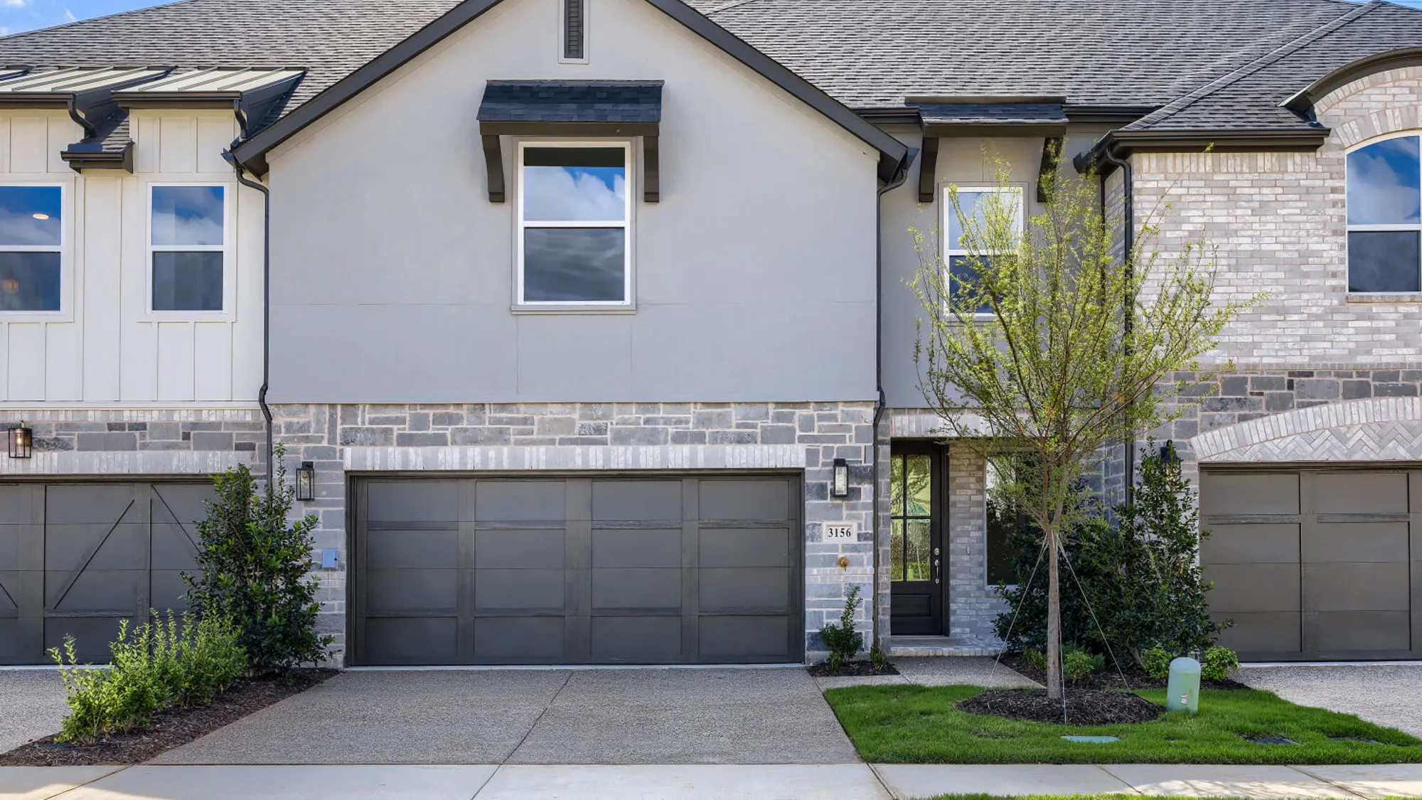 3156 Sir River - Front Elevation
