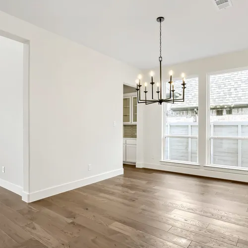 2204 Atlas - Dining Area