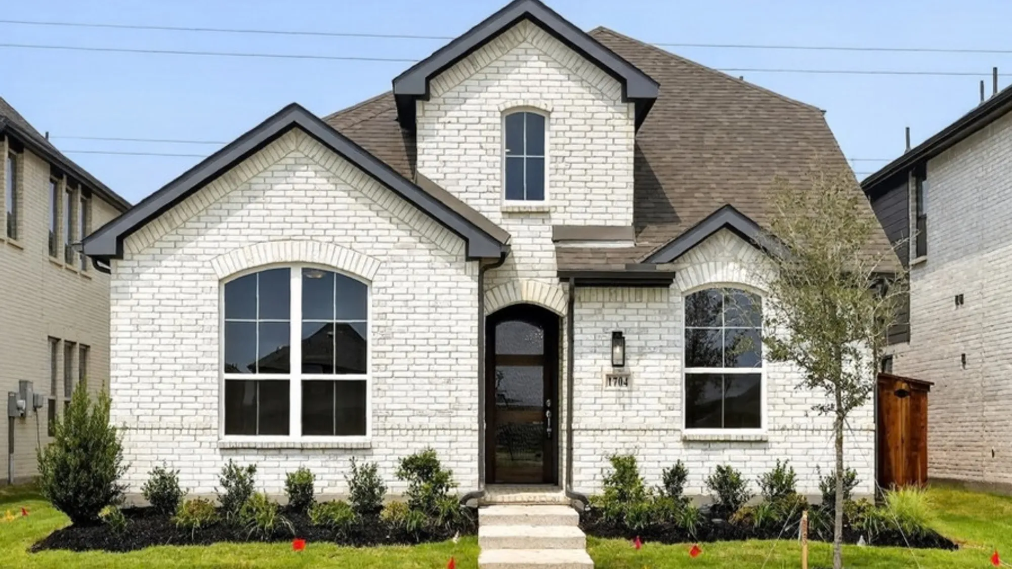 1704 Truro - Front Elevation