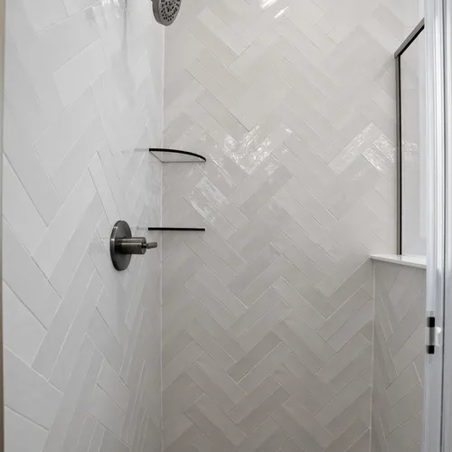 1704 Truro - Primary Shower