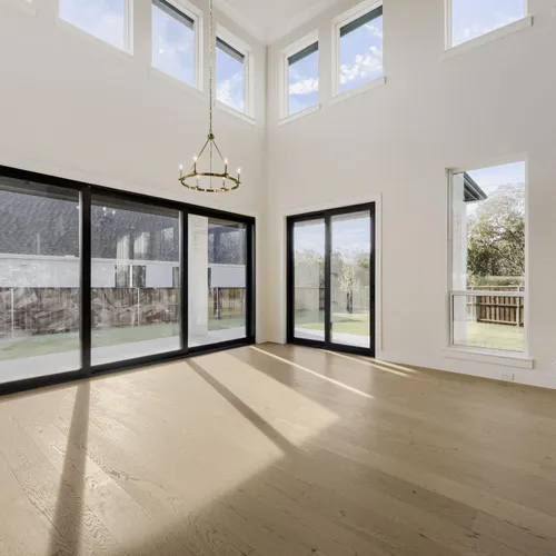 801 Bella Casa - Living Area