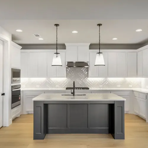 106 Alamito - Kitchen