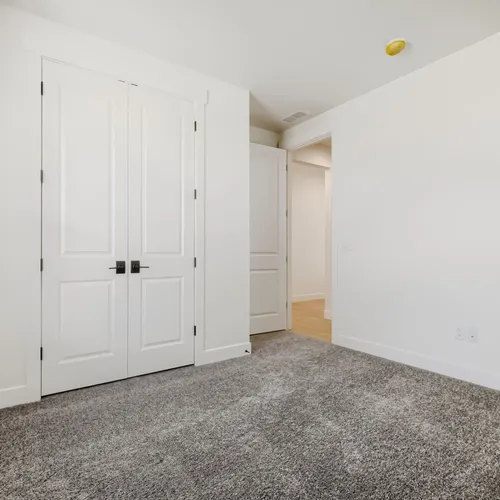8653 Palo Alto - Bedroom