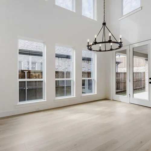 1451 Windy - Living Area