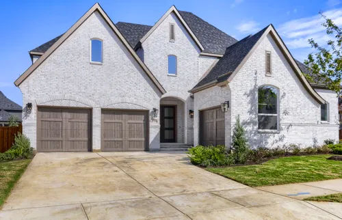 2750 Amber - Front Elevation