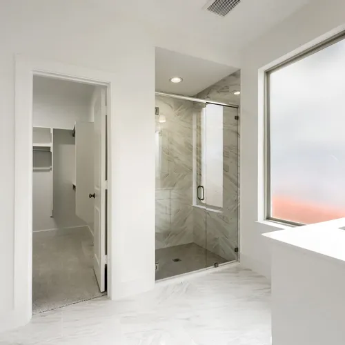 1737 Cornwall - Primary Bathroom