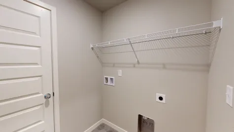 Del Norte 501 - Laundry Room - Example 2