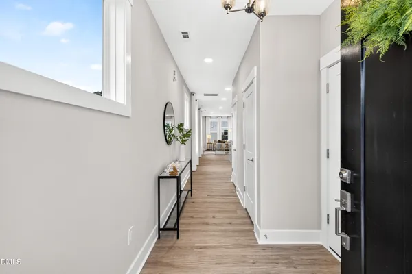 Entry Hallway (Model Home)