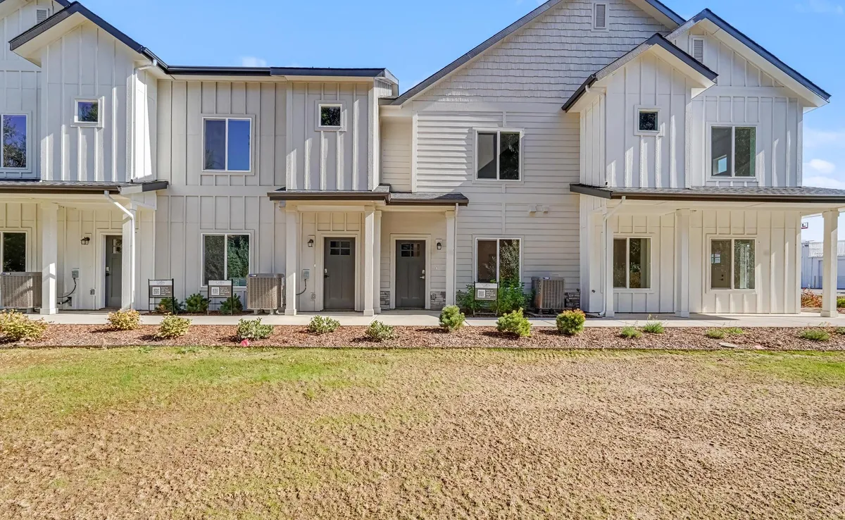 8281 W. Latte Lane