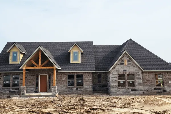 Front elevation of the Wilder plan at 201 Ash Ct in Vintage Oaks, Weatherford, TX