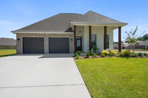 Willow Heights - Model Home Exterior - DSLD Homes - Violet III A - Bossier City, LA