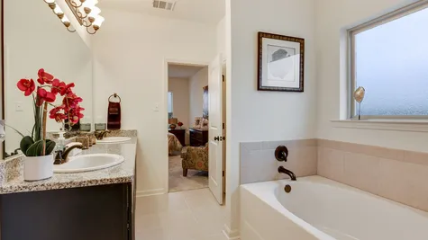 Master Bathroom Suite - Summerview - DSLD Homes Lafayette