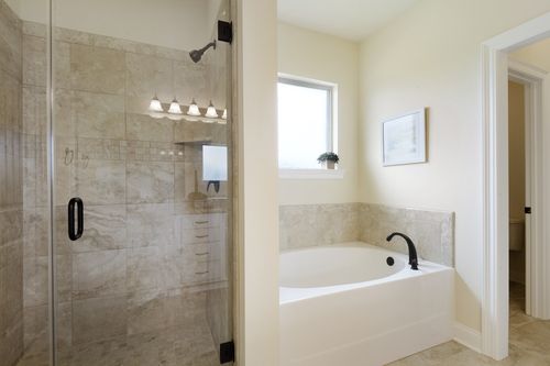 Canaan Place - Model Home Master Bathroom - DSLD Homes - Claudet II B - Daphne, AL