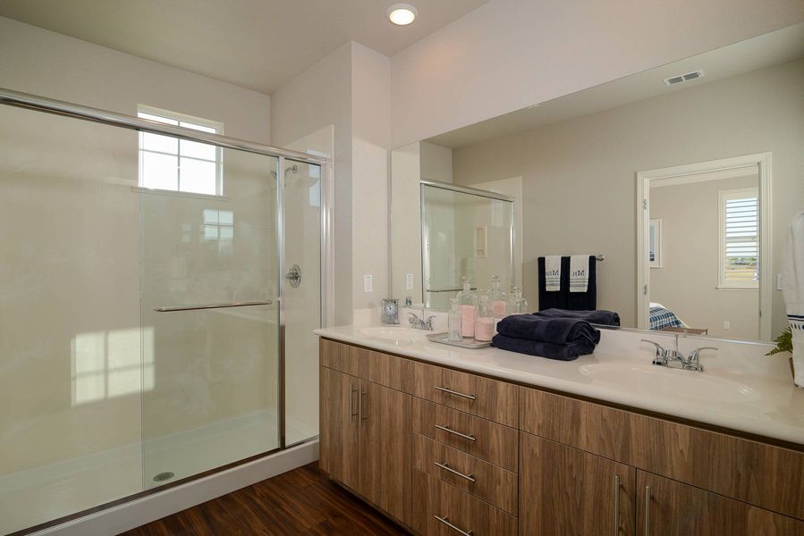 double vanity bathroom in a new home in folsom ca