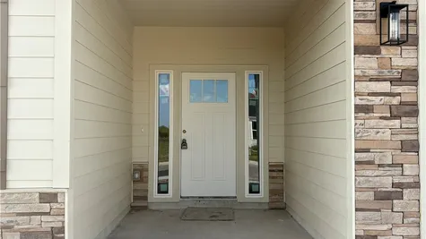 Sample photo of similar floorplan. Not actual home.