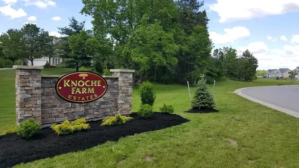 entrance of new homes in orchard park, NY
