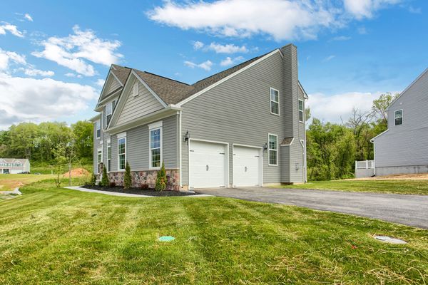 2 car garage by a home builder in chester county pa