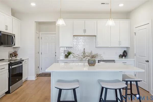 Kitchen-SAMPLE PHOTO