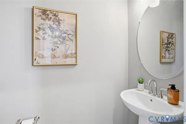 Powder Room-SAMPLE PHOTO