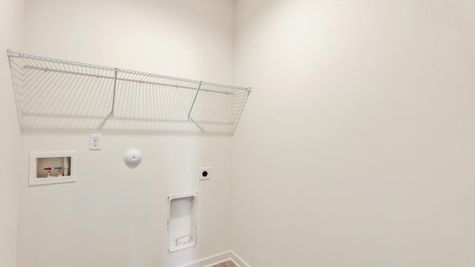 Caroline Villa - Laundry Room