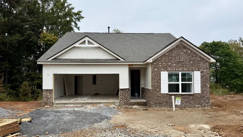 236 Hampshire Way