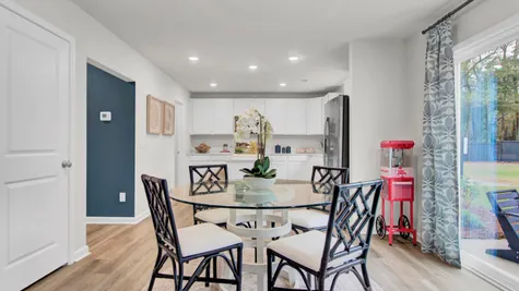 P_CHS_LCR_Melrose_Model_INT_DIN_3
