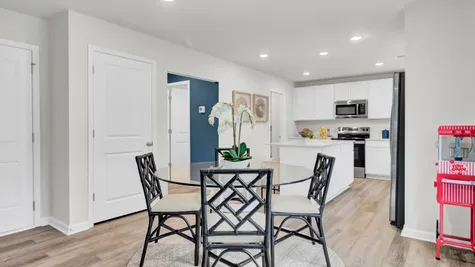 P_CHS_LCR_Melrose_Model_INT_DIN_1