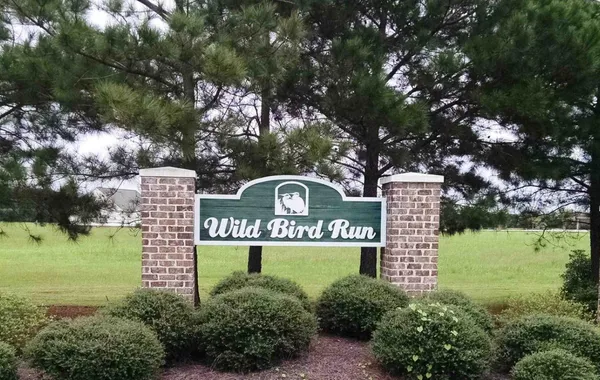 Wild Bird Run Entrance Sign