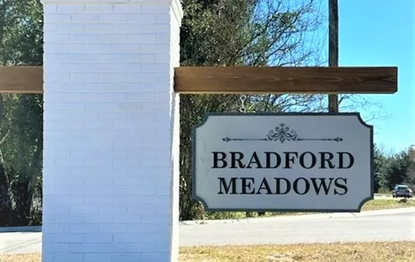 Bradford Meadows Sign
