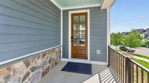 Photos are representational and may include upgrades. Ask sales manager for info.