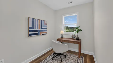 Photos are representational and may include upgrades. Ask sales manager for info.