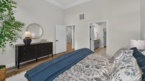 Photos are representational and may include upgrades. Ask sales manager for info.