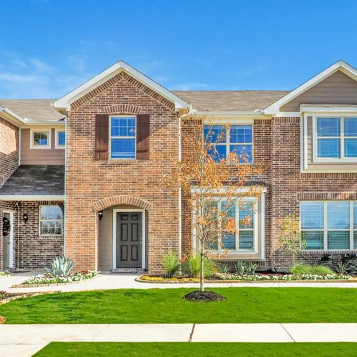 Featured Community: Meet Brentwood Place Townhomes in Denton
