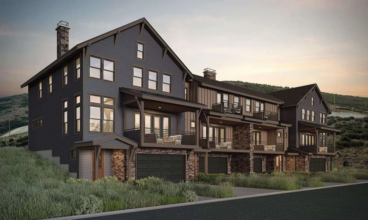 Uphill Cedar 4-Plex | Front
