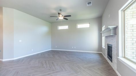 Homes by Taber Julie Floor Plan - 9112 NW 119th St
