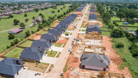 New Homes in Mustang in Pine Canyon