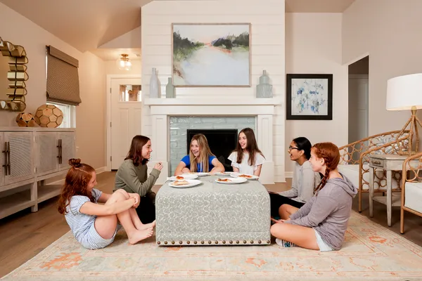  6 teen girls at model home in Moore/OKC