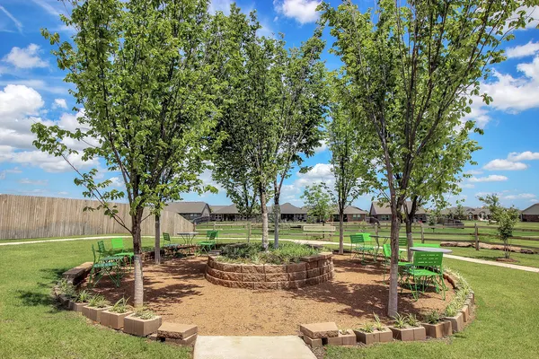  Landscaping at Greenleaf Trails - new homes in Norman, OK