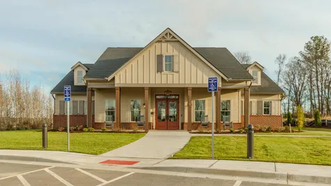 amenities, clubhouse, gym, grill, kitchen, living room, library, hosting space, back patio, fireplace, Sinclair, Crawford creek, Grovetown, GA, active adult communities near me with clubhouse