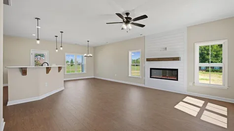 17-32 Pendergrass Dr-17
