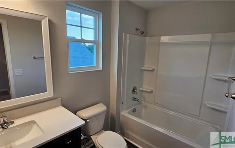 2nd Full Bathroom Upstairs