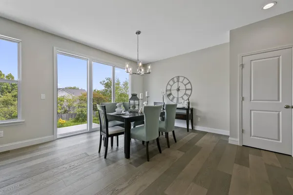 Breakfast Room