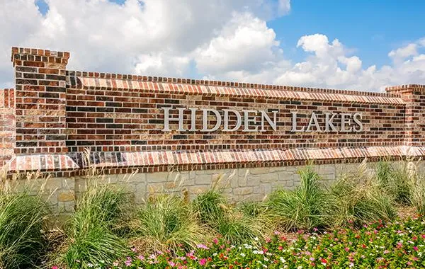 Hidden-Lakes