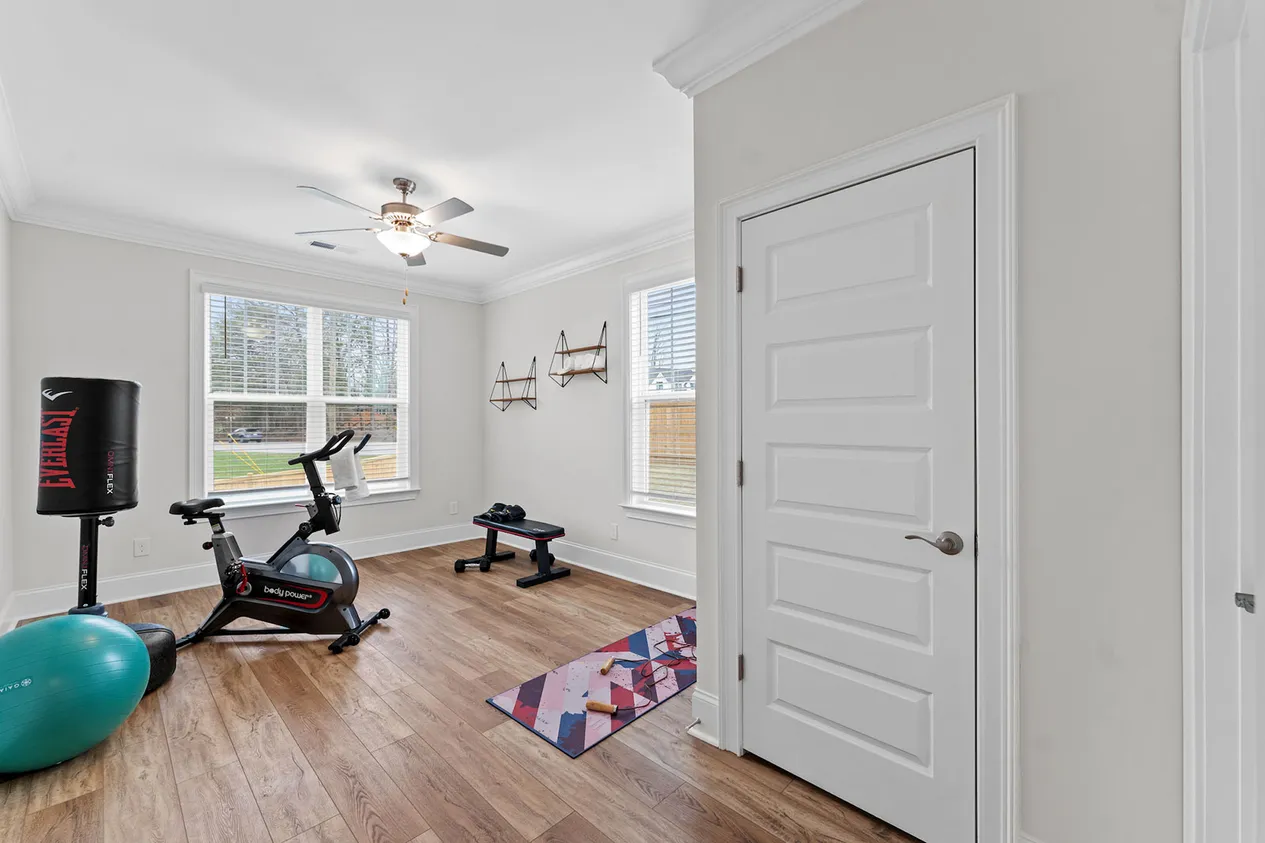 Yates | Flexible Space for Home Gym or Hobby Room