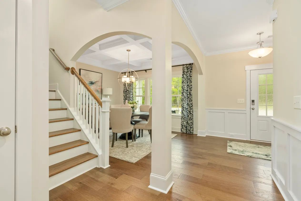 Foyer and Dining Room | Victor Plan